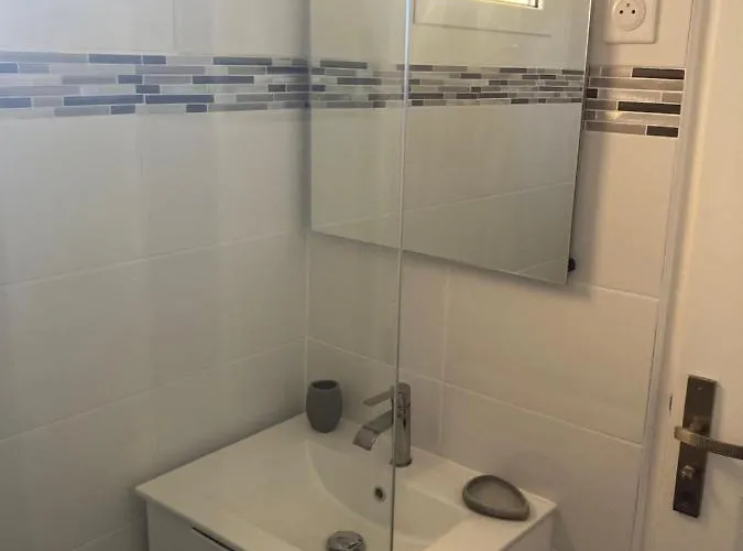 F2 Pompeani * Ajaccio (Corsica)